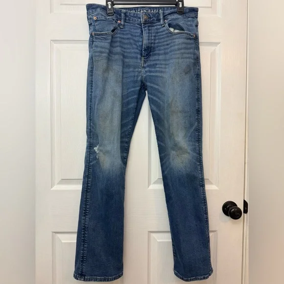 American Eagle Outfitters Men’s Original Bootcut Jeans Size 34x32 *Stains* - Picture 1 of 6